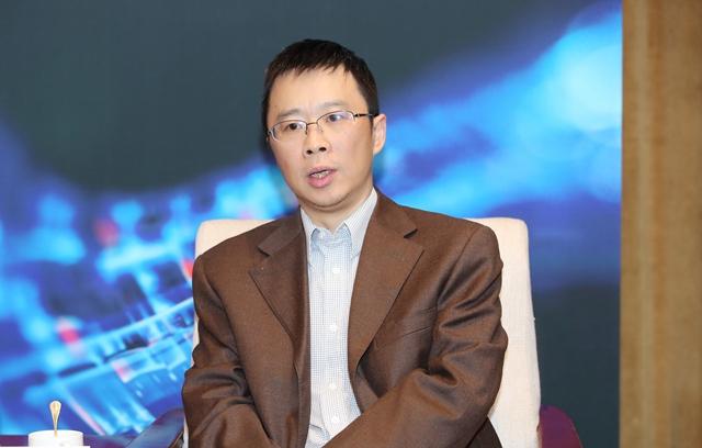 專訪中國(guó)電信楊明川：忘記數(shù)據(jù)變現(xiàn)，創(chuàng)新開(kāi)啟未來(lái)