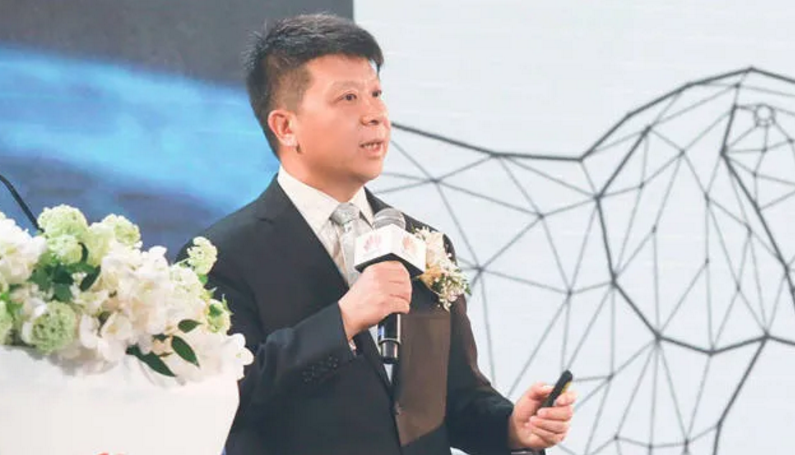 華為輪值董事長郭平：不要浪費一場危機的機會